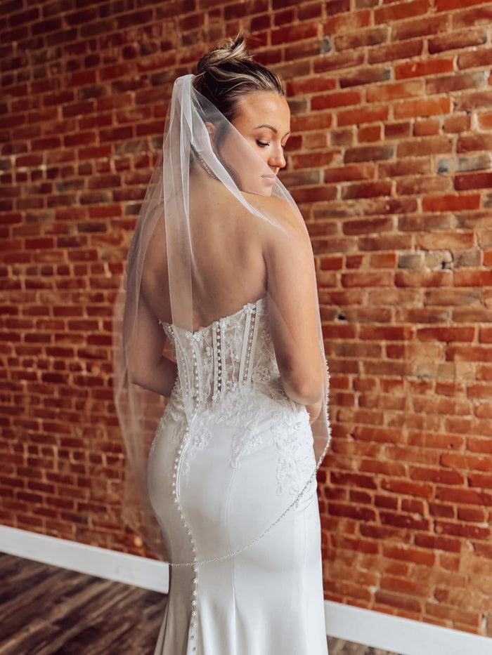 Beaded Edge Veil