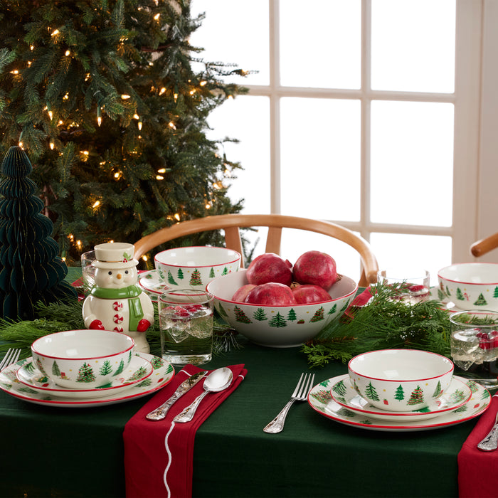 Merry & Bright Dinner Plates, Set of 4