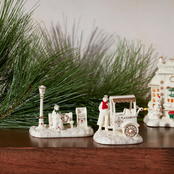 Mistletoe Park 2-Piece Parkbench & Chestnut Seller Figurine Set